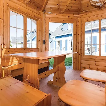 5 度假居 Altefähr