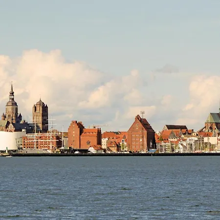 Prázdninový dům 5 Altefähr